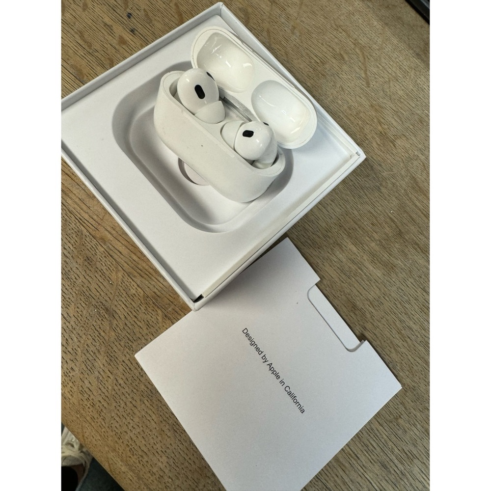 Apple AirPods 2nd edition